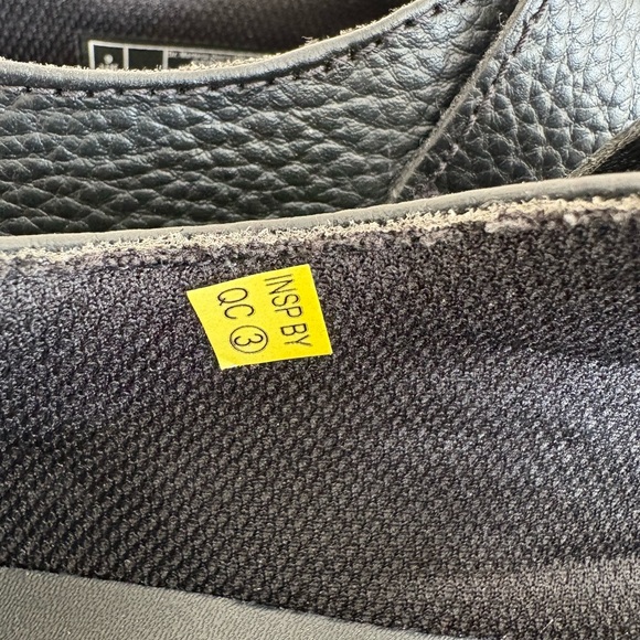 New Dr. Martens Black Leather Mary Jane Platform Shoes Women’s 11 - Picture 12 of 14